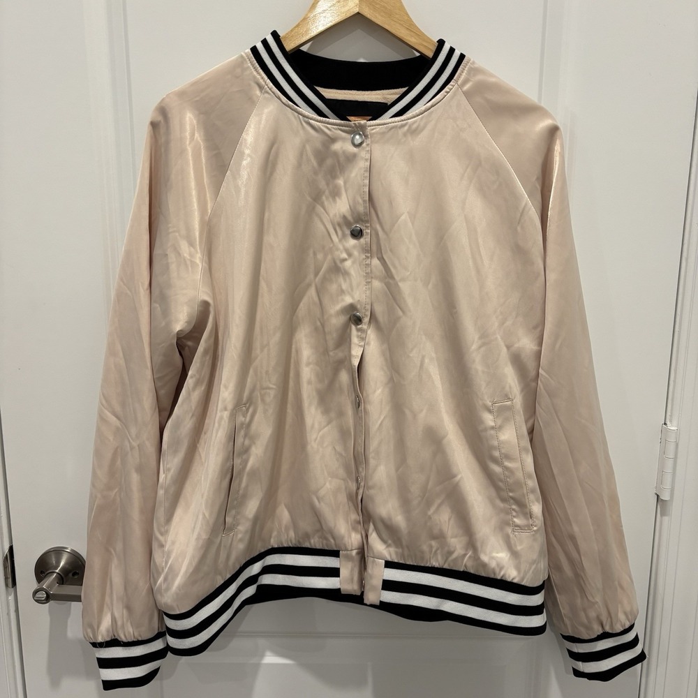 Forever 21 | Plush Pink Bomber Varsity Satin Jacket Size XL Streetwear